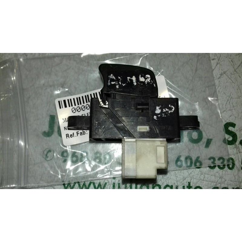 Recambio de mando elevalunas delantero izquierdo para nissan almera (n15) gx referencia OEM IAM 1207Z BLANCO 5 + 1 PINES