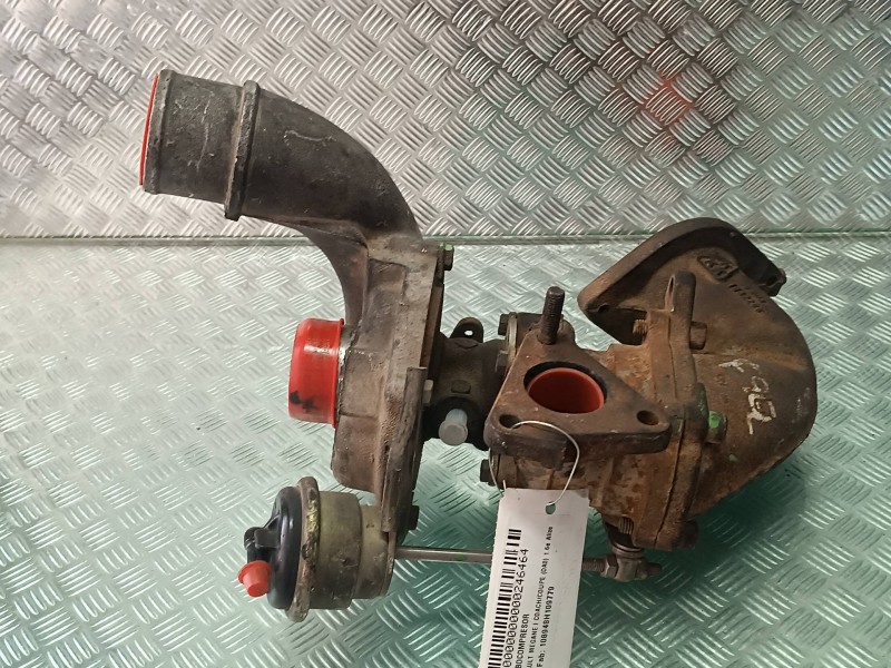 Recambio de turbocompresor para renault megane i coach/coupe (da0) 1.6e alize referencia OEM IAM 108948H109779  53041015068 Recambio de turbocompresor para renault megane i coach/coupe (da0) 1.6e alize referencia OEM IAM 108948H109779  53041015068