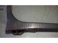 Recambio de moldura para mercedes-benz clase clk (w209) coupe 270 cdi (209.316) referencia OEM IAM 2096802439  EMBELLECEDOR 2