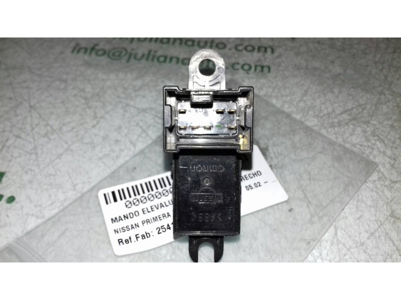 Recambio de mando elevalunas delantero derecho para nissan primera berlina (p12) visia referencia OEM IAM 25411AV600 NEGRO 4 + 3