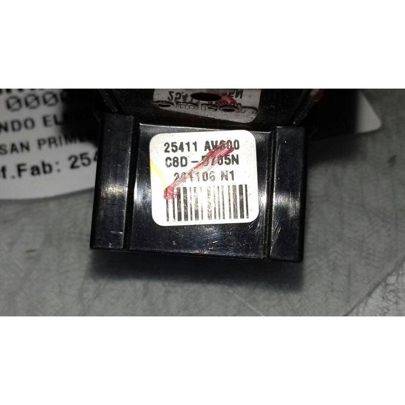 Recambio de mando elevalunas delantero derecho para nissan primera berlina (p12) visia referencia OEM IAM 25411AV600 NEGRO 4 + 3