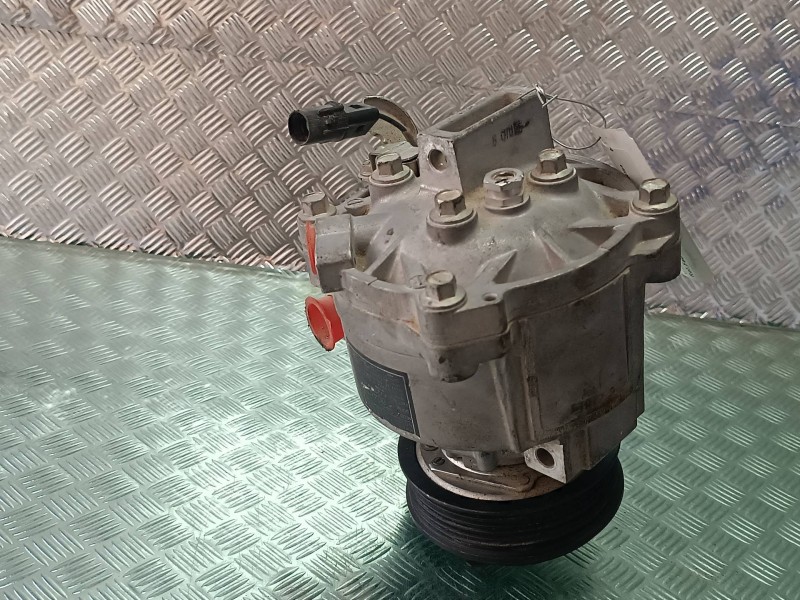 Recambio de compresor aire acondicionado para citroen c4 aircross seduction referencia OEM IAM 7813A817 QS90 AKV200A410J