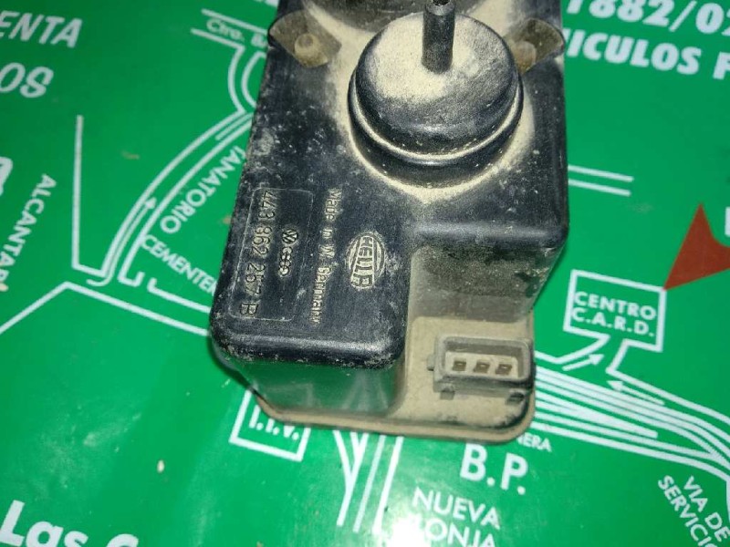 Recambio de centralita cierre para audi 80/90 (893) referencia OEM IAM 443862257B  HELLA Recambio de centralita cierre para audi 80/90 (893) referencia OEM IAM 443862257B  HELLA