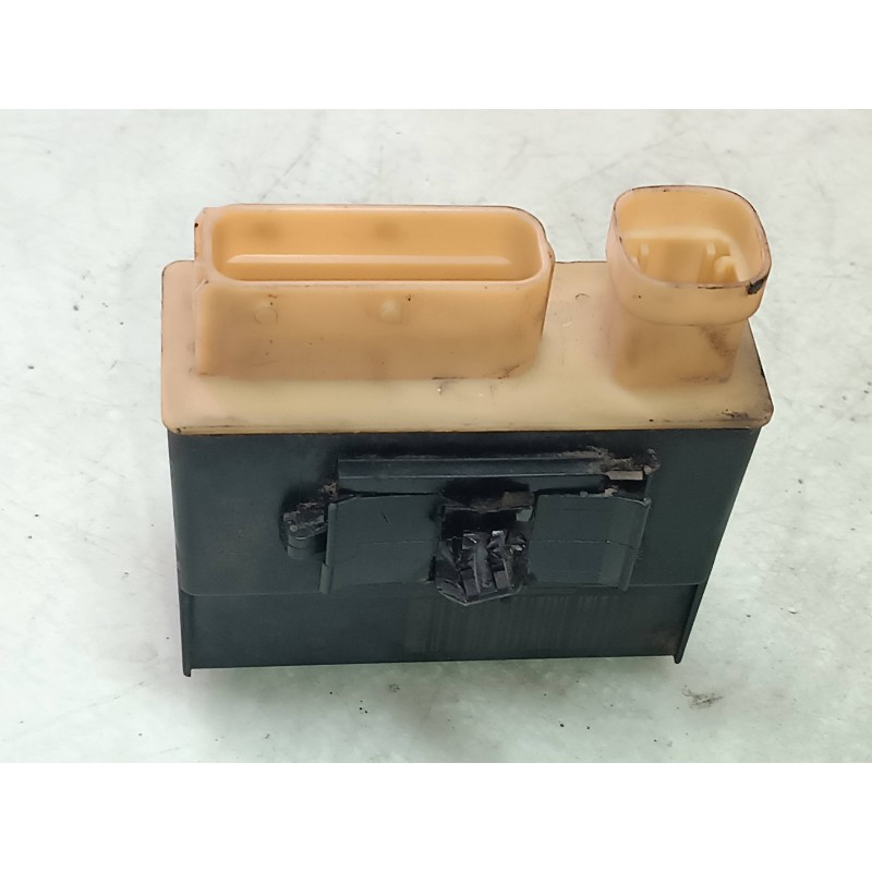 Recambio de caja precalentamiento para peugeot partner kombi premium referencia OEM IAM 9652021180  