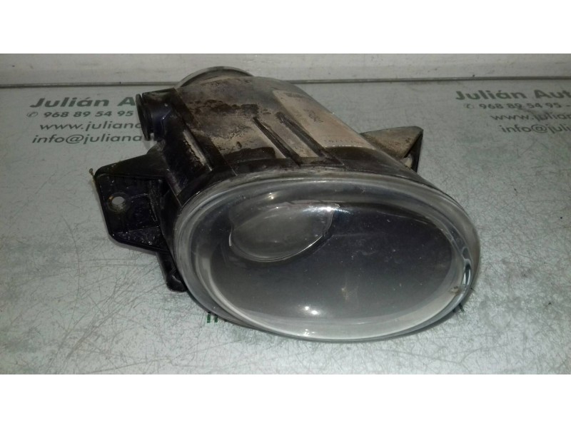 Recambio de faro antiniebla derecho para seat leon (1m1) stella referencia OEM IAM 67742840 2 PINES VALEO