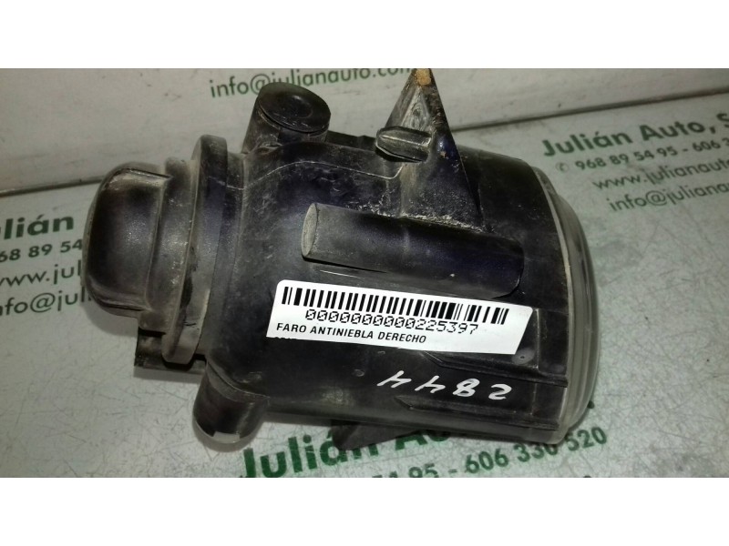 Recambio de faro antiniebla derecho para seat leon (1m1) stella referencia OEM IAM 67742840 2 PINES VALEO
