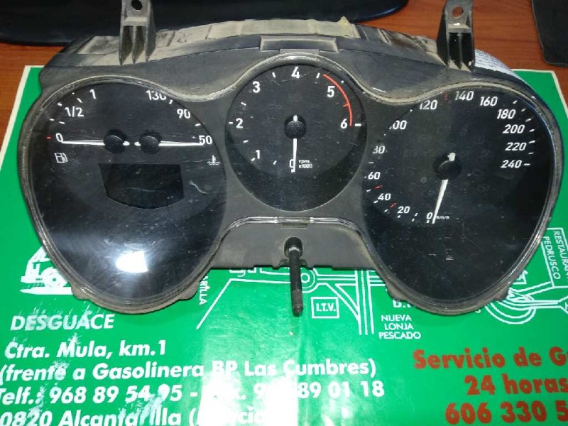 Recambio de cuadro instrumentos para seat toledo (5p2) stylance / style referencia OEM IAM 110080280009 5P0920823B SIEMENS-VDO