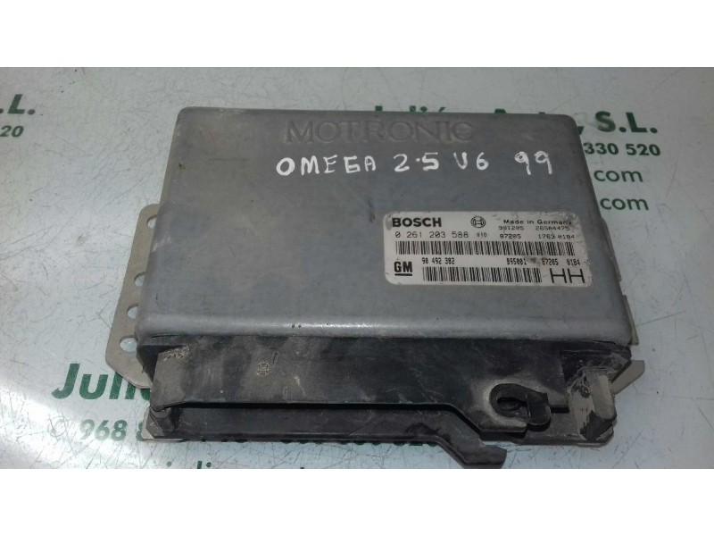 Recambio de centralita motor uce para opel omega b básico berlina referencia OEM IAM 90492382 0261203588 BOSCH