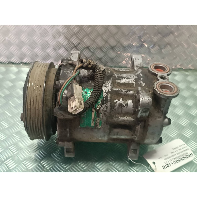 Recambio de compresor aire acondicionado para citroen saxo 1.5 d image referencia OEM IAM SD7V12 SD7V12 SANDEN