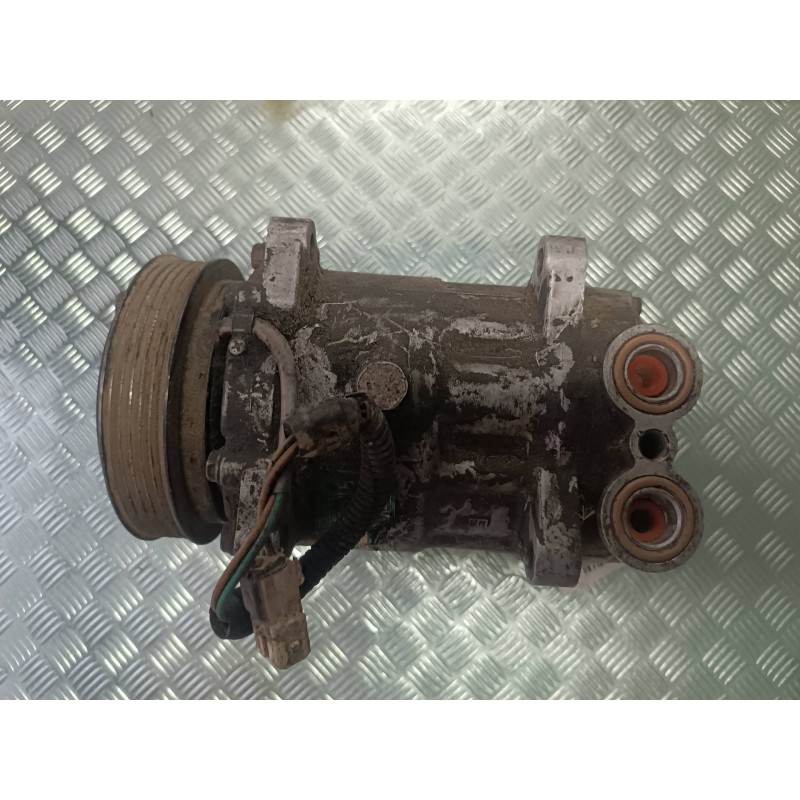 Recambio de compresor aire acondicionado para citroen saxo 1.5 d image referencia OEM IAM SD7V12 SD7V12 SANDEN