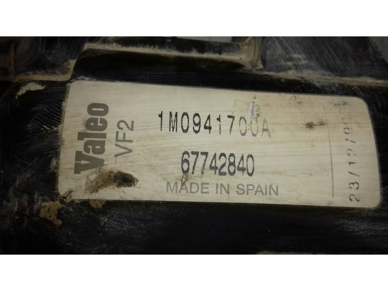 Recambio de faro antiniebla derecho para seat leon (1m1) stella referencia OEM IAM 1M0941700A 67742840 