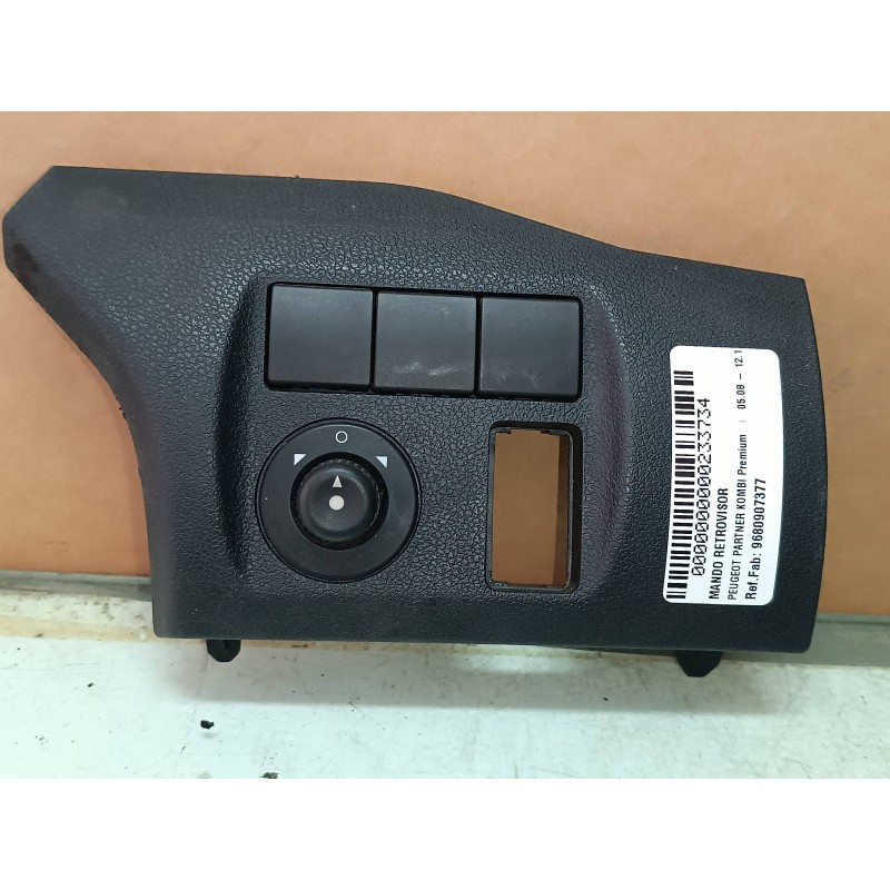 Recambio de mando retrovisor para peugeot partner kombi premium referencia OEM IAM 9680907377 AZUL CONECTOR 11 PINES