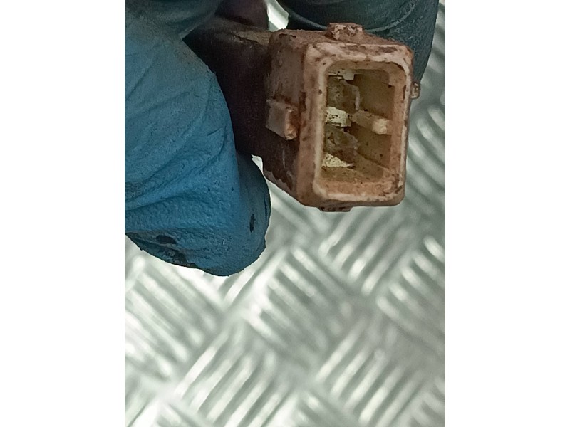 Recambio de compresor aire acondicionado para peugeot 406 berlina (s1/s2) srdt referencia OEM IAM 6560502   Recambio de compresor aire acondicionado para peugeot 406 berlina (s1/s2) srdt referencia OEM IAM 6560502