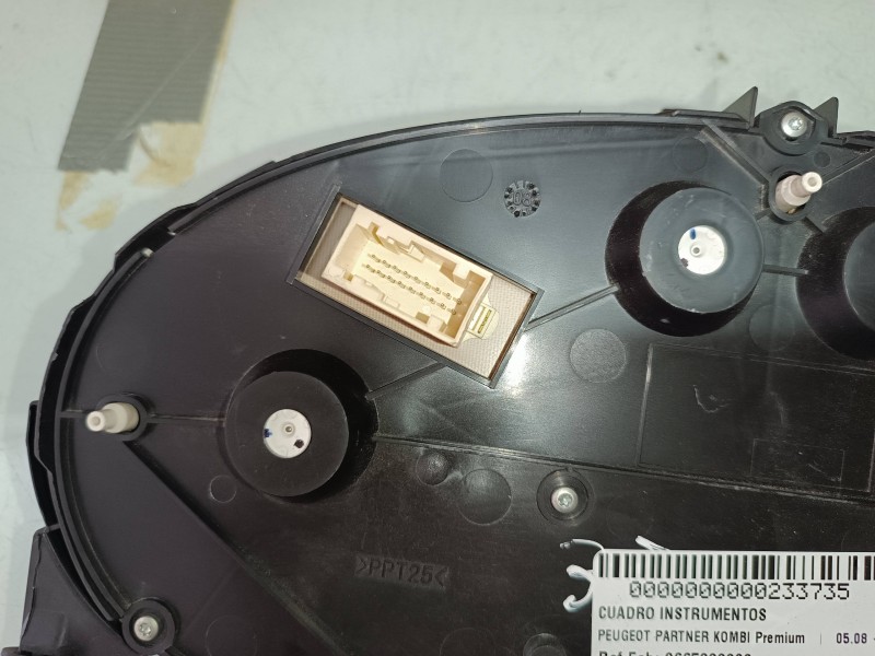 Recambio de cuadro instrumentos para peugeot partner kombi premium referencia OEM IAM 9665000080 503001315302 MAGNETI MARELLI