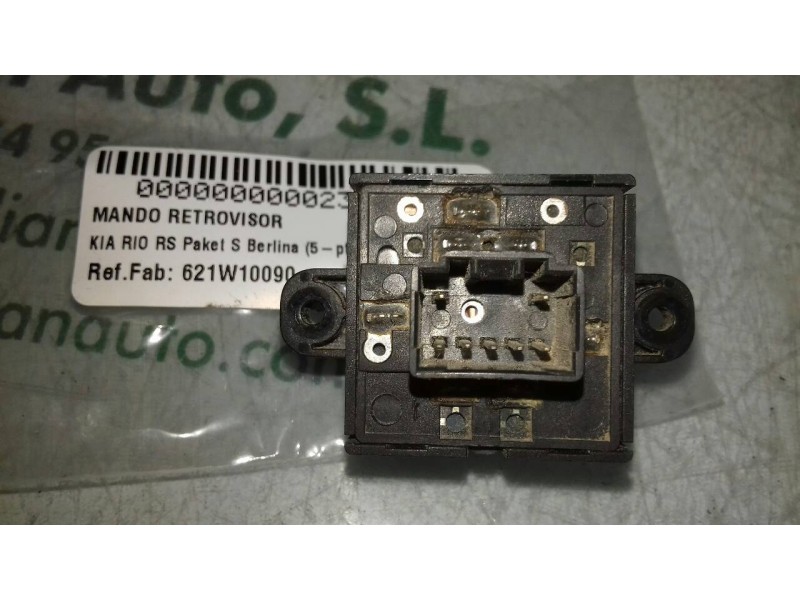 Recambio de mando retrovisor para kia rio rs paket s berlina (5-ptas.) referencia OEM IAM 621W10090  5+2 PINES