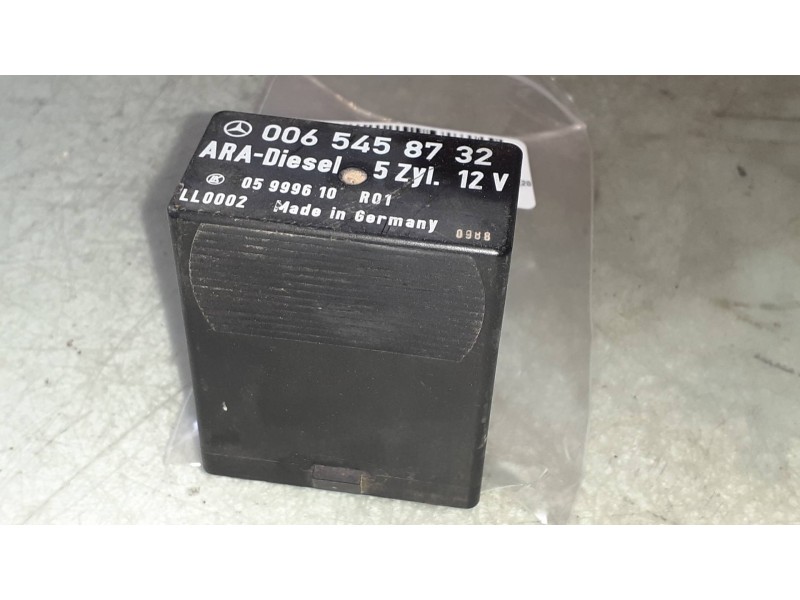 Recambio de rele para mercedes-benz clase c (w202) familiar 220 t diesel (202.182) referencia OEM IAM 0065458732   Recambio de rele para mercedes-benz clase c (w202) familiar 220 t diesel (202.182) referencia OEM IAM 0065458732