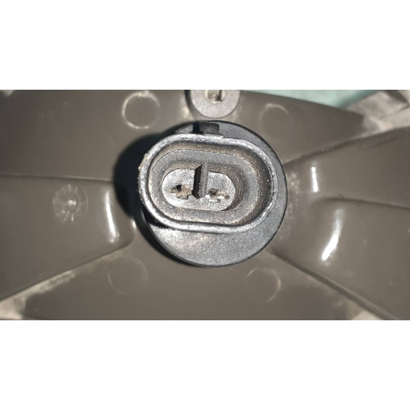 Recambio de piloto delantero derecho para iveco daily caja abierta / volquete 40-12 caja abierta referencia OEM IAM 6R0143776  