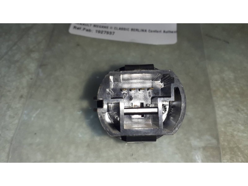 Recambio de interruptor para renault megane ii classic berlina confort authentique referencia OEM IAM 1927937 27934 START STOP