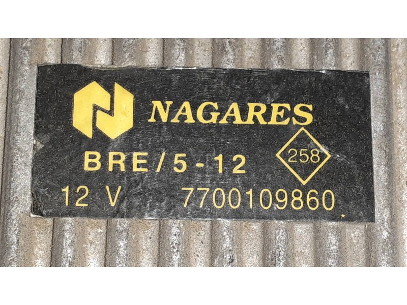 Recambio de caja precalentamiento para renault clio ii fase i (b/cbo) 1.2 alize referencia OEM IAM 7700109860  