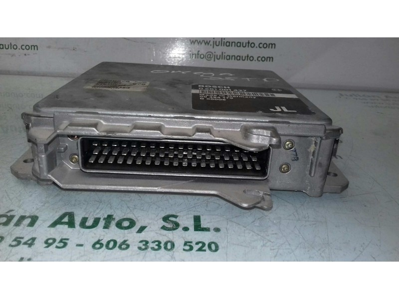 Recambio de centralita motor uce para opel omega b básico berlina referencia OEM IAM 90494179 0281001427 BOSCH