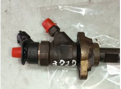 Recambio de inyector para peugeot partner kombi premium referencia OEM IAM 0445110311 620033 CONECTOR 2 PINES 2