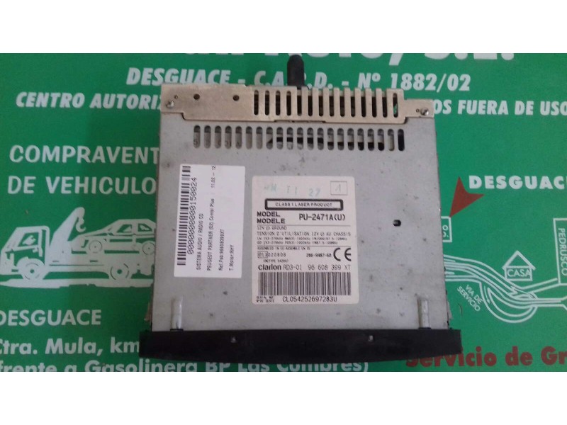 Recambio de sistema audio / radio cd para peugeot partner (s2) combi plus referencia OEM IAM 96608399XT PU2471A CLARIO