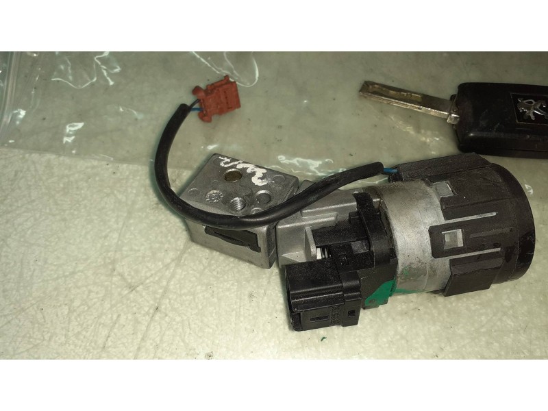 Recambio de conmutador de arranque para peugeot 307 break/sw (s2) sw pack referencia OEM IAM 9648445180  DELPHI