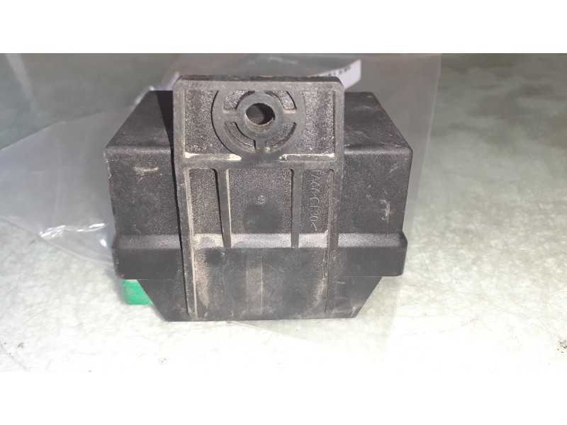 Recambio de caja precalentamiento para peugeot 307 (s1) xr referencia OEM IAM 9639912580  