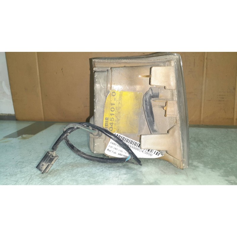 Recambio de faro izquierdo para fiat uno (146) 1.4 i.e. / 70 i.e. referencia OEM IAM 6R0190046 0451010 