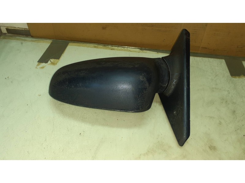 Recambio de retrovisor izquierdo para hyundai coupe (rd) 1.6 fx xplod referencia OEM IAM 010079  ELECTRICO Recambio de retrovisor izquierdo para hyundai coupe (rd) 1.6 fx xplod referencia OEM IAM 010079  ELECTRICO