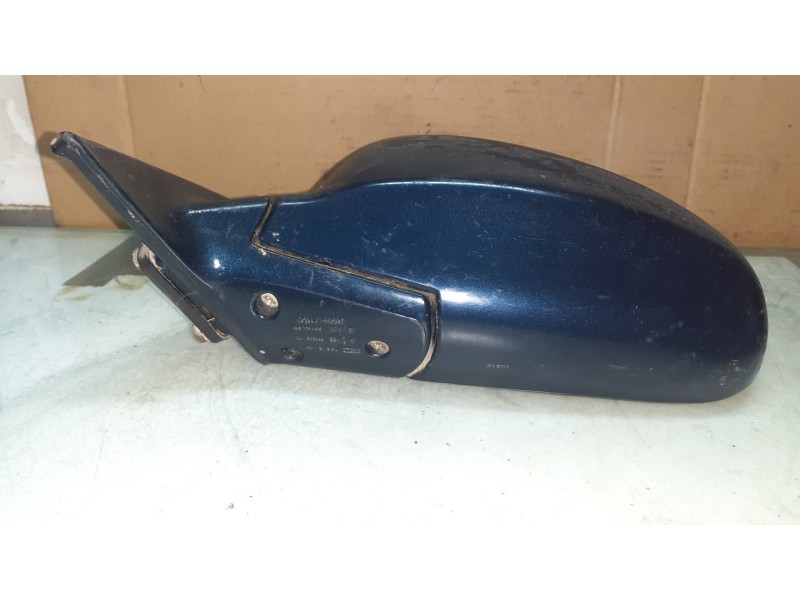 Recambio de retrovisor izquierdo para hyundai coupe (rd) 1.6 fx xplod referencia OEM IAM 010079  ELECTRICO Recambio de retrovisor izquierdo para hyundai coupe (rd) 1.6 fx xplod referencia OEM IAM 010079  ELECTRICO