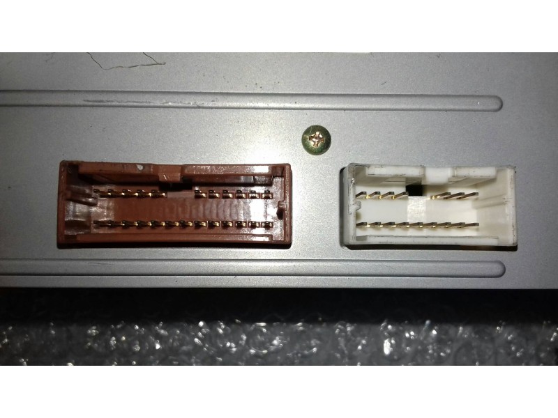 Recambio de pantalla multifuncion para nissan primera berlina (p12) acenta referencia OEM IAM 28090BA000 40503859H CC5W-4100PEU