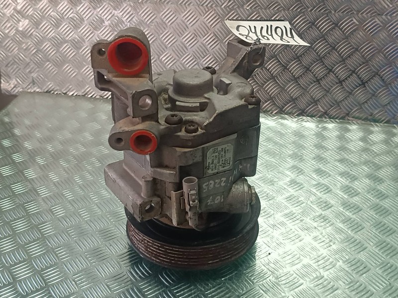 Recambio de compresor aire acondicionado para peugeot 107 urban referencia OEM IAM 5060217332 DKV06R VALEO