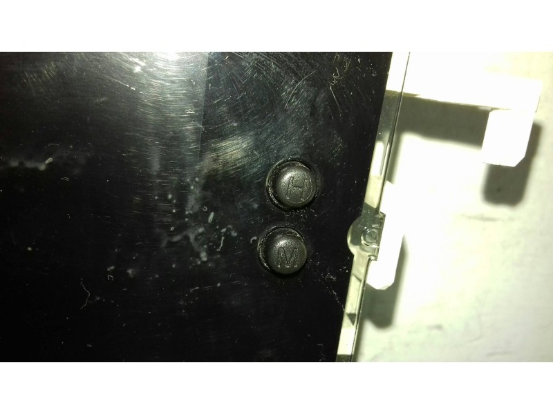 Recambio de pantalla multifuncion para ford fiesta (cb1) ambiente referencia OEM IAM 8A6T18B955BL B1N55V241392 