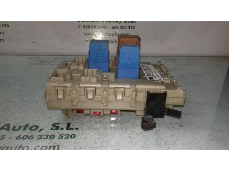 Recambio de caja reles / fusibles para nissan primera berlina (p12) acenta referencia OEM IAM 24350AV700 1220012 