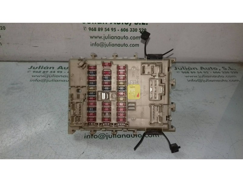 Recambio de caja reles / fusibles para nissan primera berlina (p12) acenta referencia OEM IAM 24350AV700 1220012 