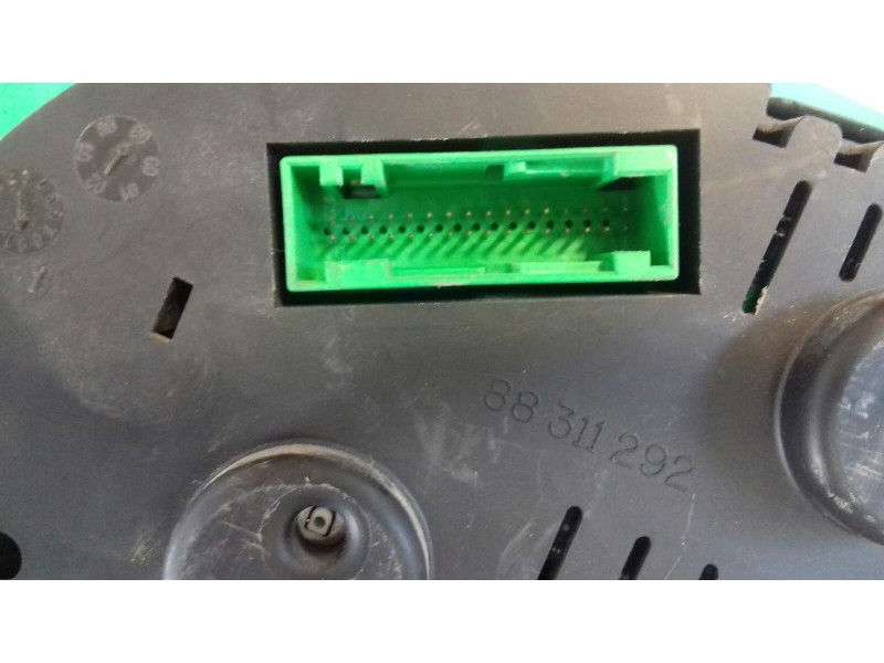 Recambio de cuadro instrumentos para seat ibiza (6k1) 1.4 16v referencia OEM IAM 110008924001 W06K0920850 VDO