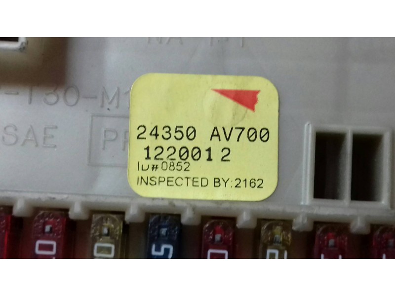 Recambio de caja reles / fusibles para nissan primera berlina (p12) acenta referencia OEM IAM 24350AV700 1220012 