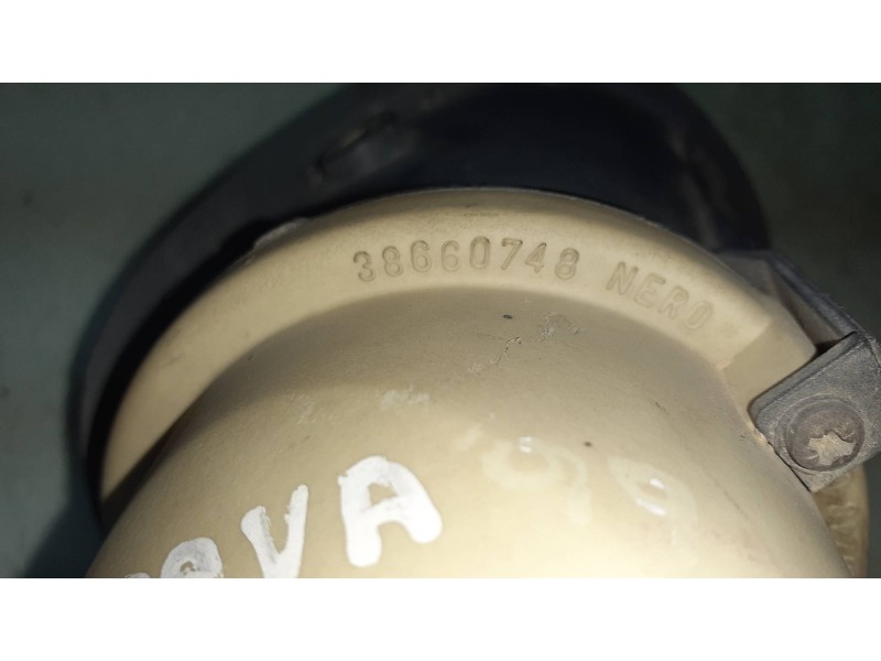 Recambio de faro antiniebla izquierdo para fiat brava (182) 1.6 16v el referencia OEM IAM 38660748 16359 37040748