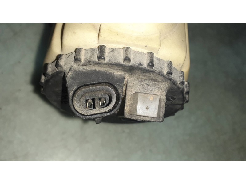 Recambio de faro antiniebla derecho para fiat brava (182) 1.4 12v s referencia OEM IAM 38660748 16359 37040748