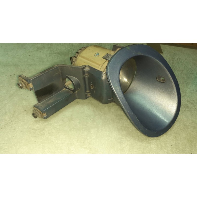 Recambio de faro antiniebla derecho para fiat brava (182) 1.4 12v s referencia OEM IAM 38660748 16359 37040748