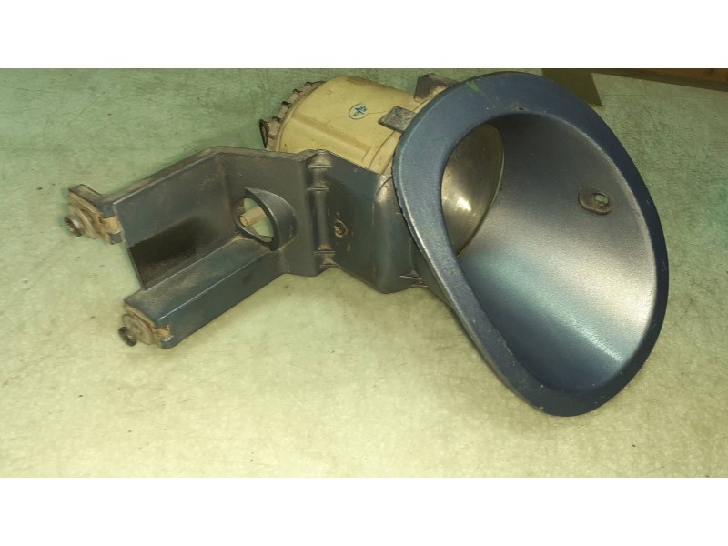 Recambio de faro antiniebla derecho para fiat brava (182) 1.4 12v s referencia OEM IAM 38660748 16359 37040748