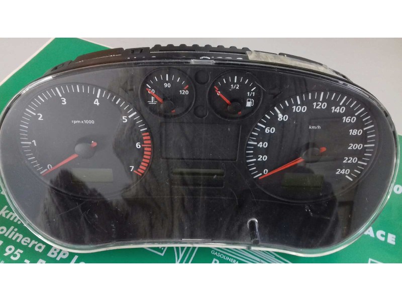 Recambio de cuadro instrumentos para seat leon (1m1) stella referencia OEM IAM 110080074013 W01M0920801 VDO