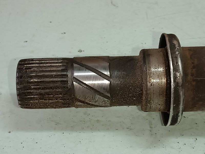 Recambio de transmision delantera derecha para renault megane ii classic berlina dynamique referencia OEM IAM 8200472158  