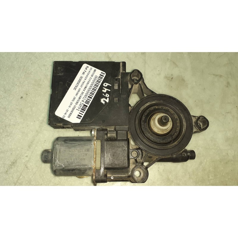 Recambio de motor elevalunas delantero izquierdo para volkswagen passat variant (365) edition referencia OEM IAM 3C0959793C 9184