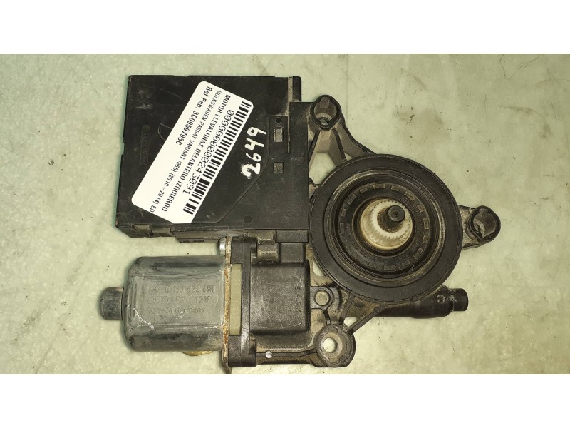 Recambio de motor elevalunas delantero izquierdo para volkswagen passat variant (365) edition referencia OEM IAM 3C0959793C 9184