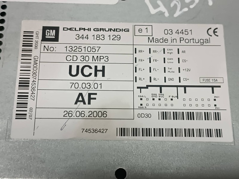 Recambio de sistema audio / radio cd para opel astra h ber. cosmo referencia OEM IAM 344183129 13251057 DELPHI GRUNDIG
