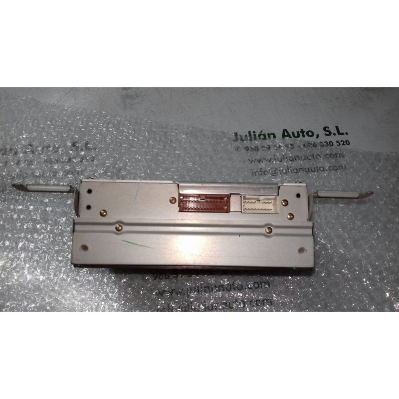 Recambio de pantalla multifuncion para nissan primera berlina (p12) acenta referencia OEM IAM 28090AV611 11205316H CC5W-3001PEU