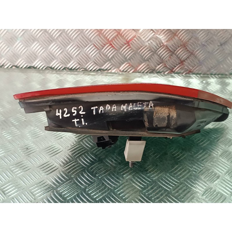 Recambio de piloto trasero izquierdo interior para mercedes-benz clase e (w212) lim. e 200 cdi be dynamic edition (212.005) refe