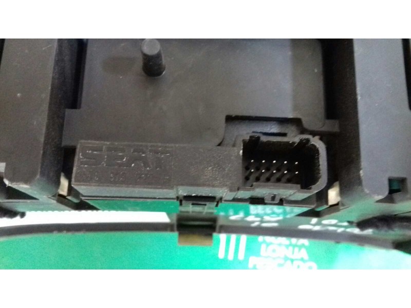 Recambio de cuadro instrumentos para seat toledo (1m2) select referencia OEM IAM 110080074015 W01M0920801B VDO